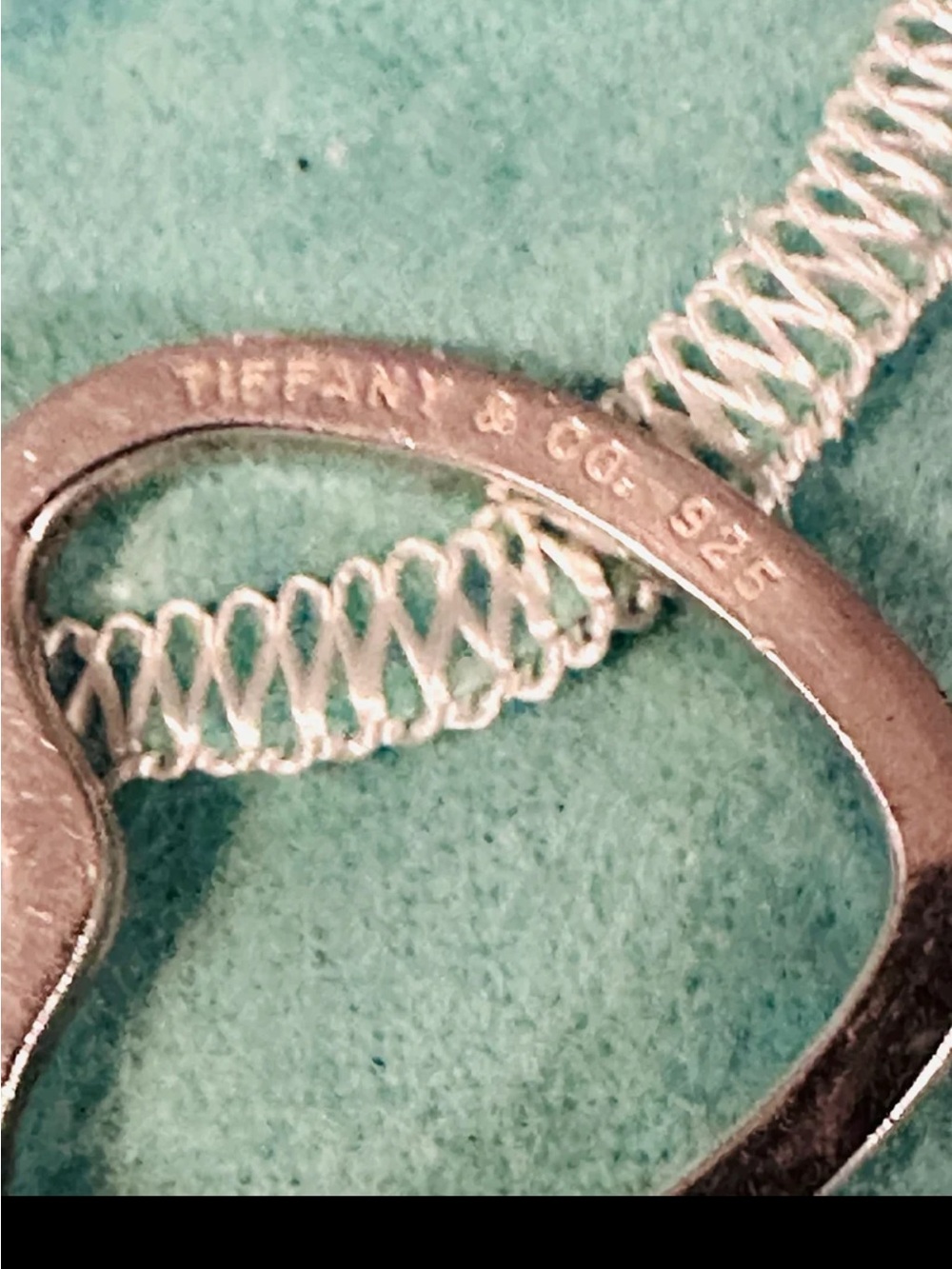 TIFFANY LARGE OPEN HEART STERLING SLIVER PENDANT. DIMENSIONS OF INCH BY INC INCH - Picture 2 of 8